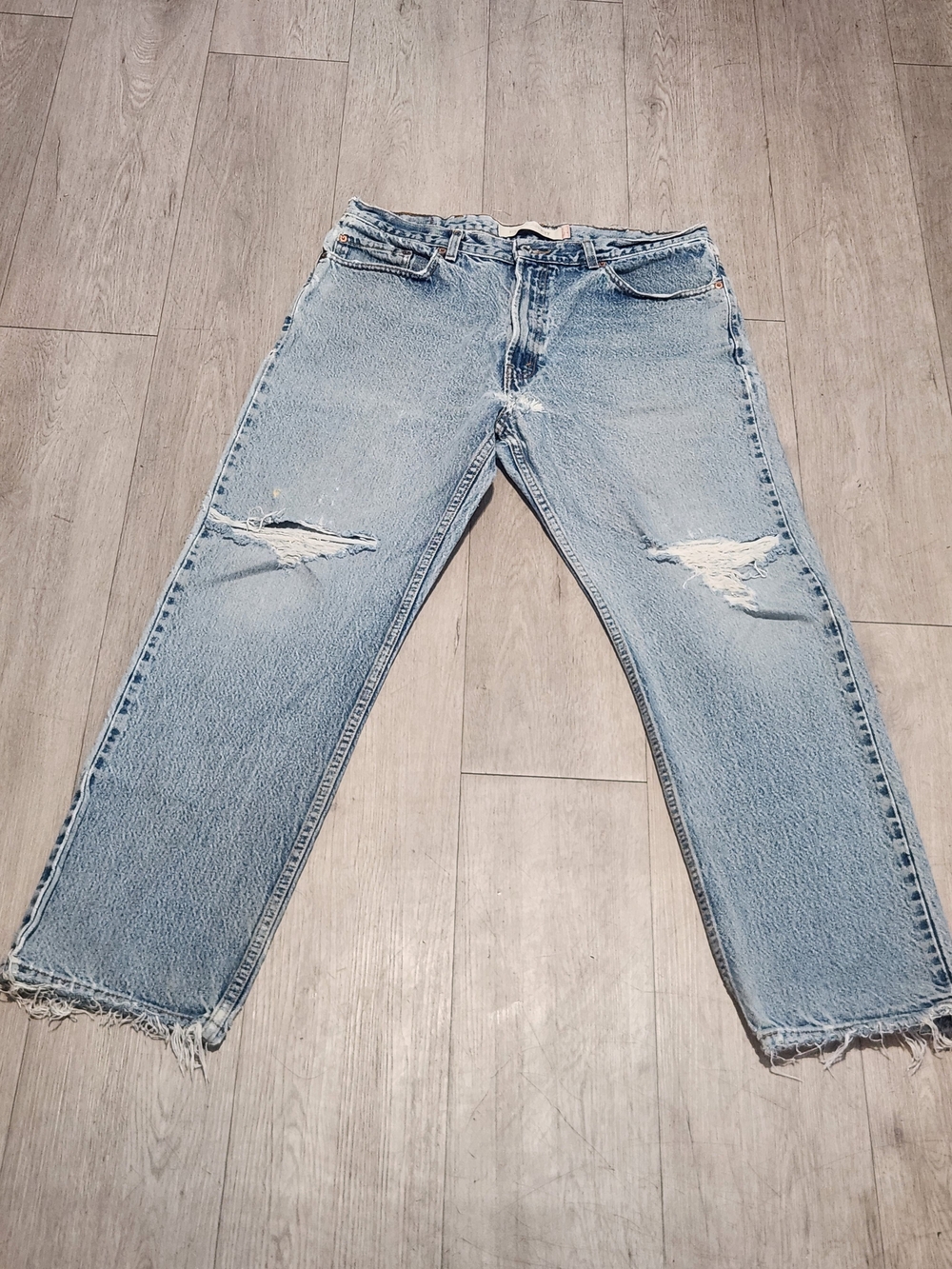 Levi’s 505 Regular Fit Distressed Light Wash Jeans 38x32 Vintage Raw Hem